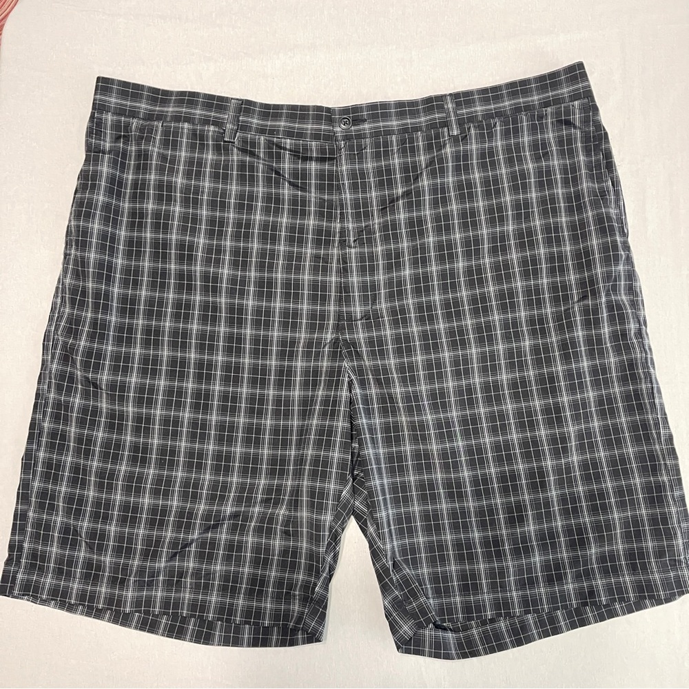 BEN HOGAN performance golf‎ shorts Black Plaid Size 46
